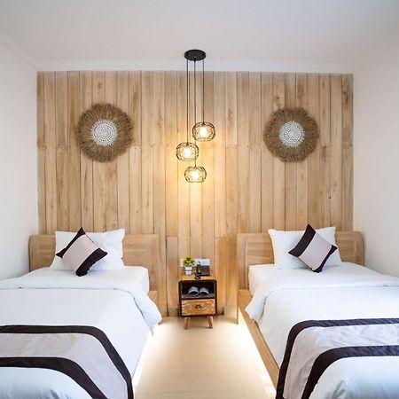 Oki Taru Residence Kuta  Exterior photo